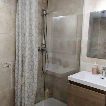 Beau Studio Climatise/Wifi, Proche Arenes Et Gare Arles Exterior foto