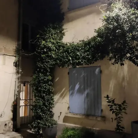Beau Studio Climatise/Wifi, Proche Arenes Et Gare Arles Exterior foto
